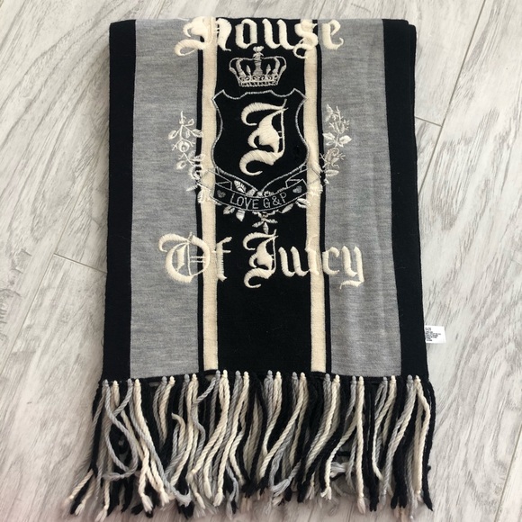 Juicy Couture Scarf and Glove Set - Picture 2 of 8